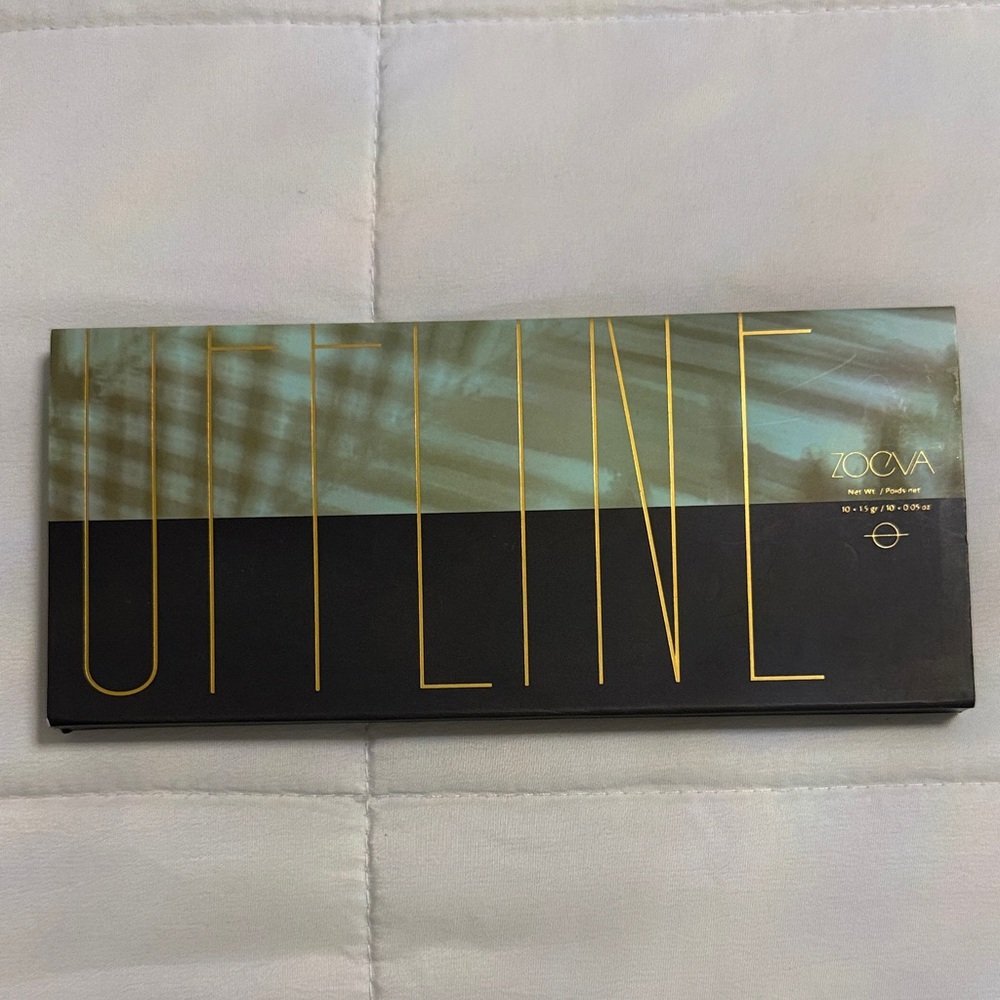 ZOEVA Offline Eyeshadow Palette with Gold Accents